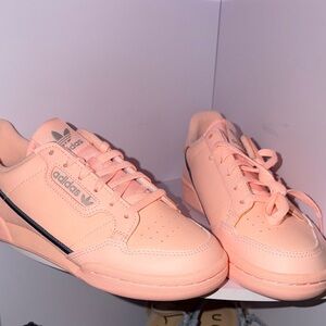 Adidas Coral Low-Top Sneakers